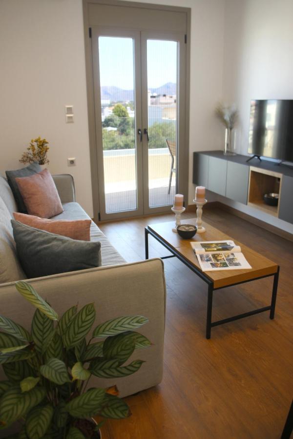 New Cozy Chic Apt-Ryfete Luxury Living กาลาธาส ภายนอก รูปภาพ