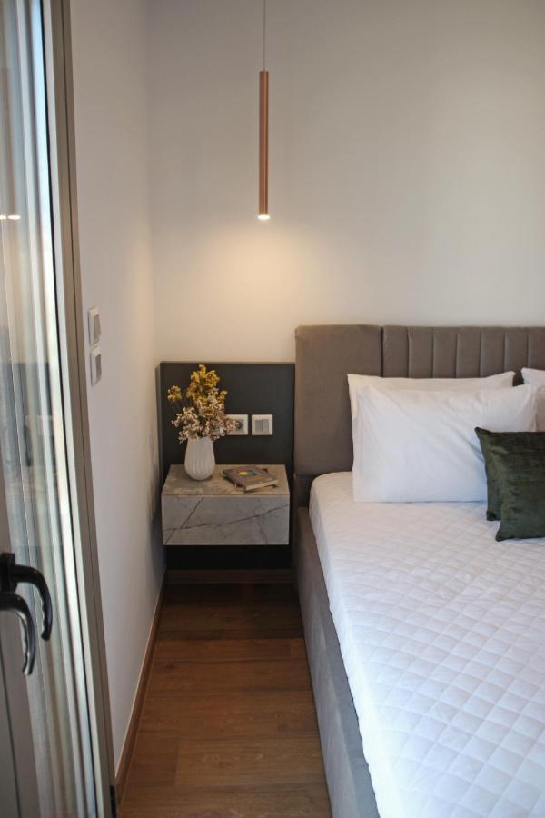 New Cozy Chic Apt-Ryfete Luxury Living กาลาธาส ภายนอก รูปภาพ