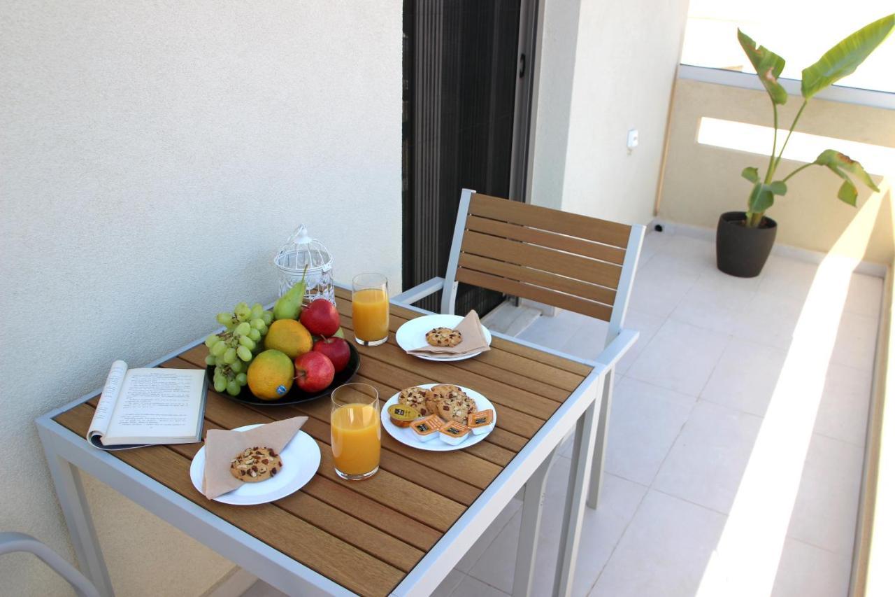 New Cozy Chic Apt-Ryfete Luxury Living กาลาธาส ภายนอก รูปภาพ