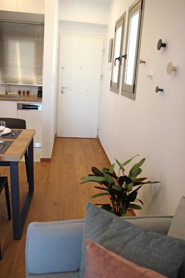 New Cozy Chic Apt-Ryfete Luxury Living กาลาธาส ภายนอก รูปภาพ